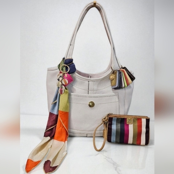 COACH & FRIENDS SATURDAY SHARE SHOW - Picture 2 of 16